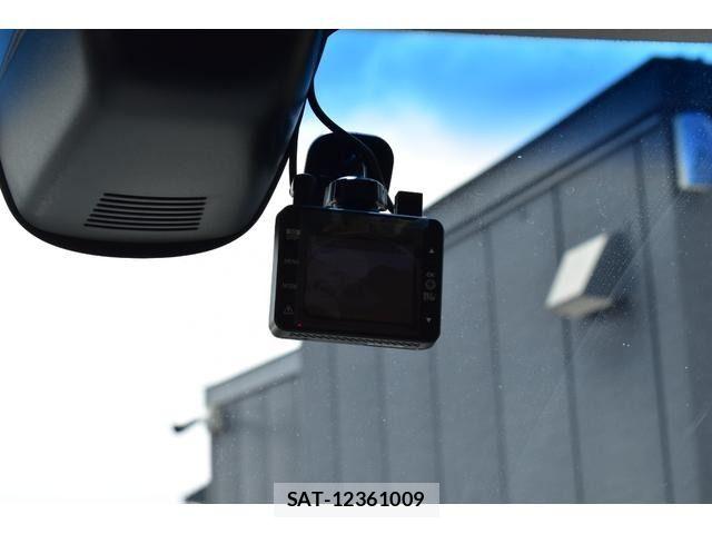 Honda N BOX 2017-06 7358955-3