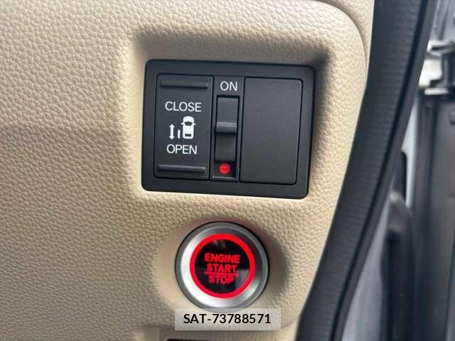 Honda N BOX 2017-12 7358946-12