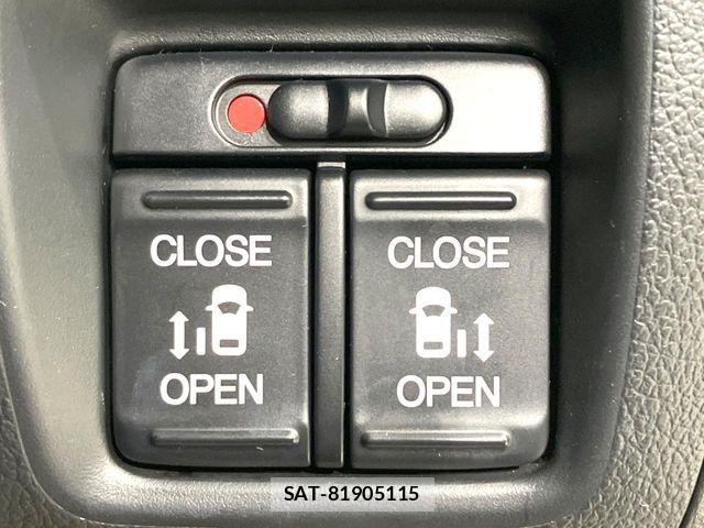 Honda N BOX 2014-02 7358941-2