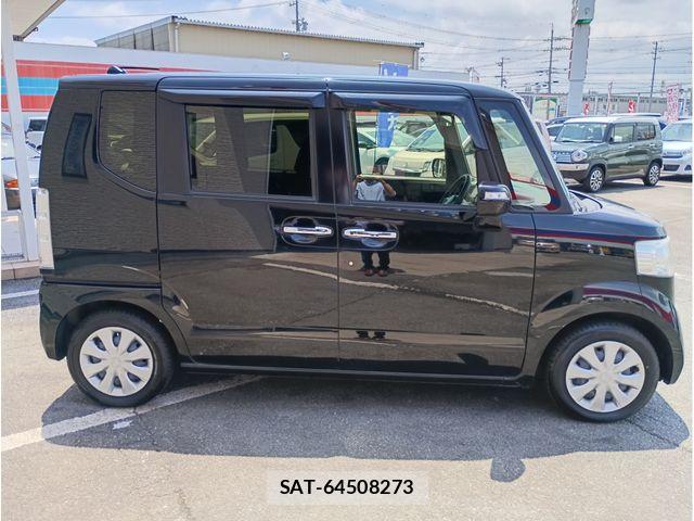 Honda N BOX 2017-02 7358951-3