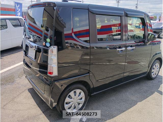 Honda N BOX 2017-02 7358951-4