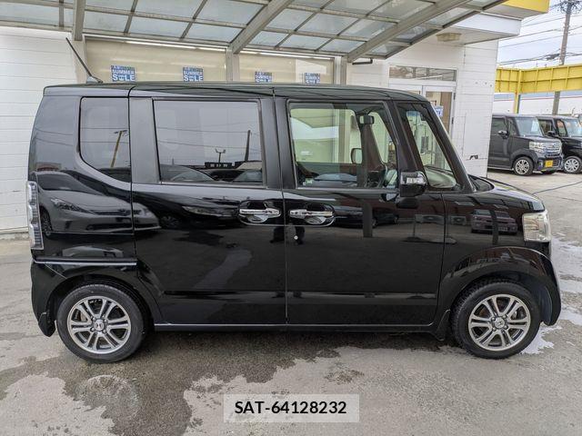 Honda N BOX 2013-09 7358956-16