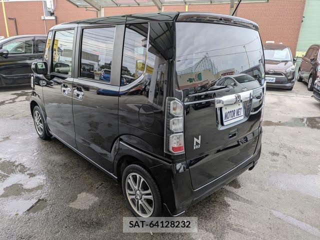 Honda N BOX 2013-09 7358956-18