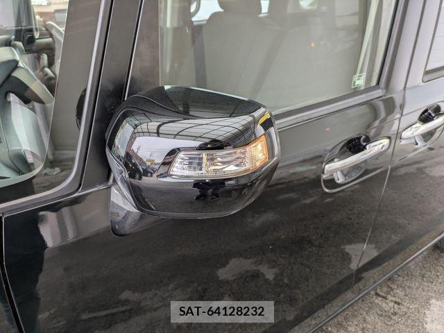 Honda N BOX 2013-09 7358956-24