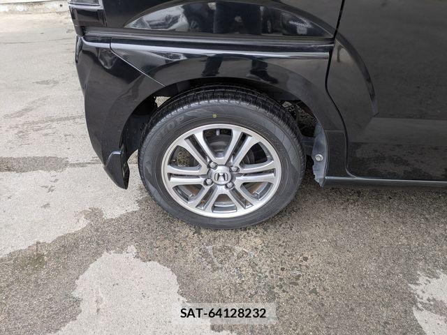 Honda N BOX 2013-09 7358956-27