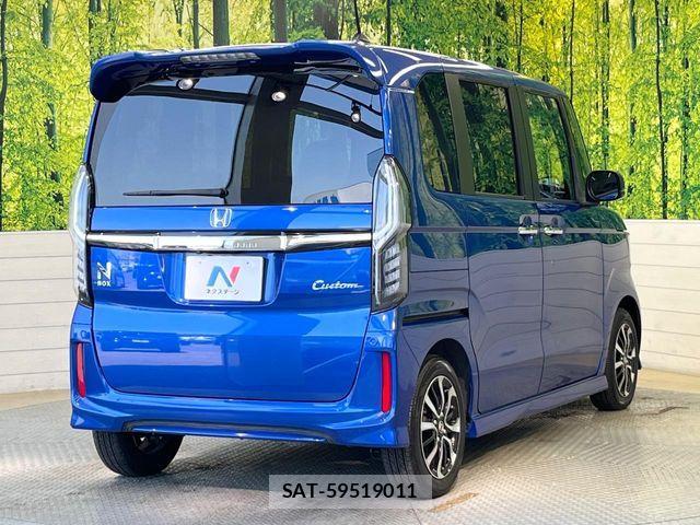 Honda N BOX 2017-11 7358933-16