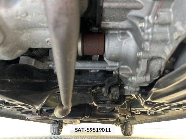 Honda N BOX 2017-11 7358933-18