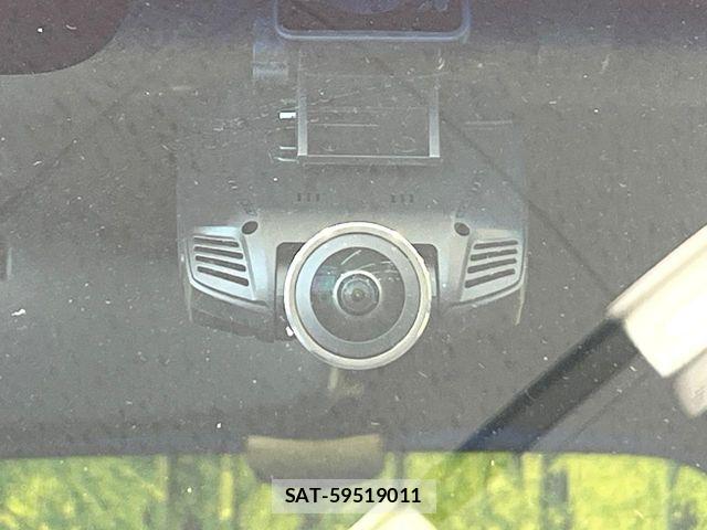 Honda N BOX 2017-11 7358933-6