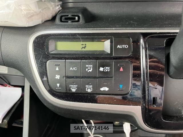 Honda N BOX 2014-05 7358962-14