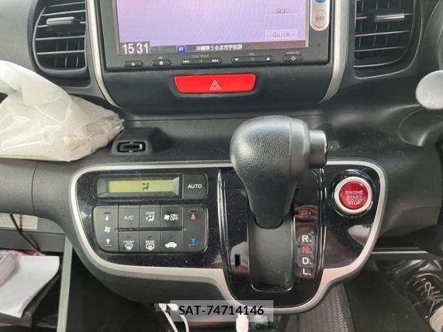 Honda N BOX 2014-05 7358962-15