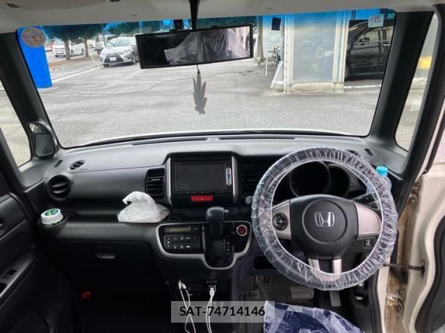 Honda N BOX 2014-05 7358962-20