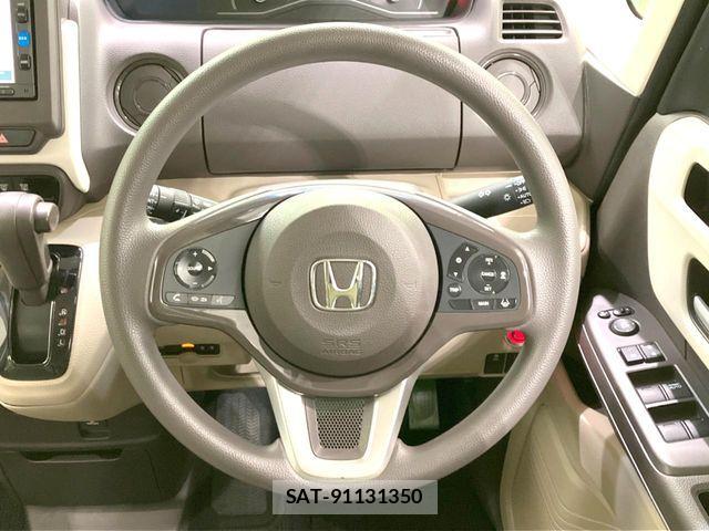 Honda N BOX 2017-09 7358944-10