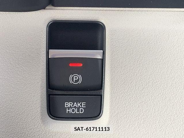 Honda N BOX 2023-10 7358928-6
