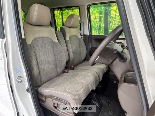 Honda N BOX 2021-07 7358934-7