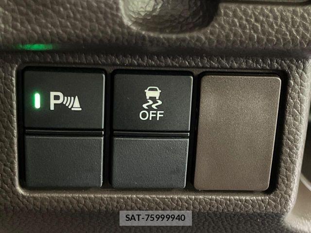 Honda N BOX 2023-02 7393066-5