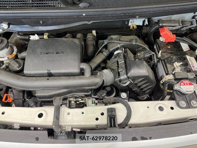 Honda N BOX 2023-07 7393070-17
