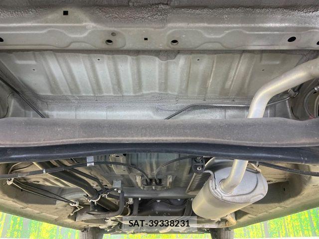 Honda N BOX 2017-10 7393088-18