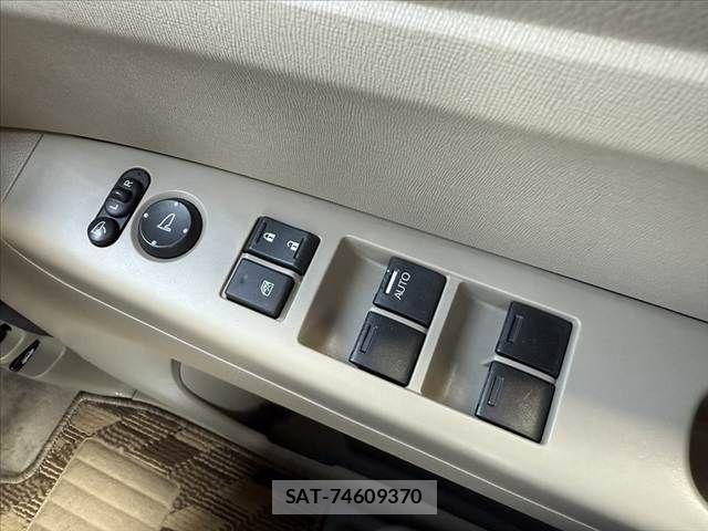 Honda N BOX 2013-02 7393138-20