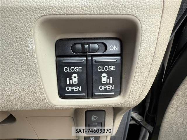 Honda N BOX 2013-02 7393138-21