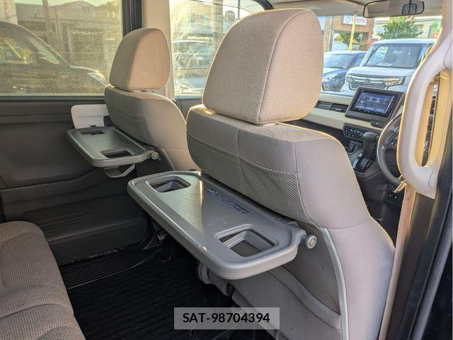 Honda N BOX 2021-05 7393097-24