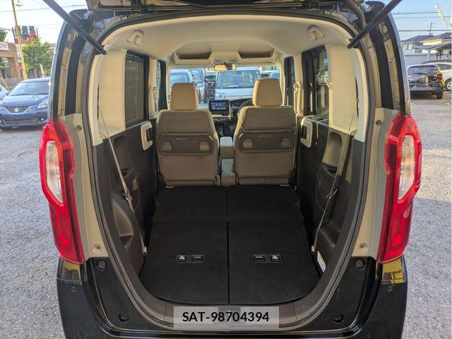 Honda N BOX 2021-05 7393097-26