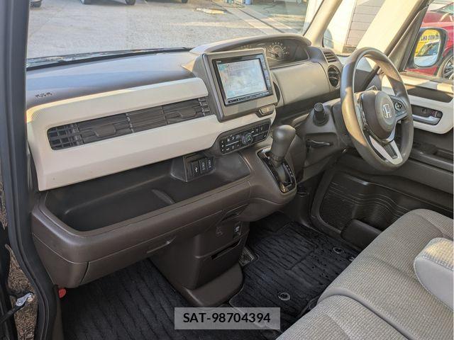 Honda N BOX 2021-05 7393097-2