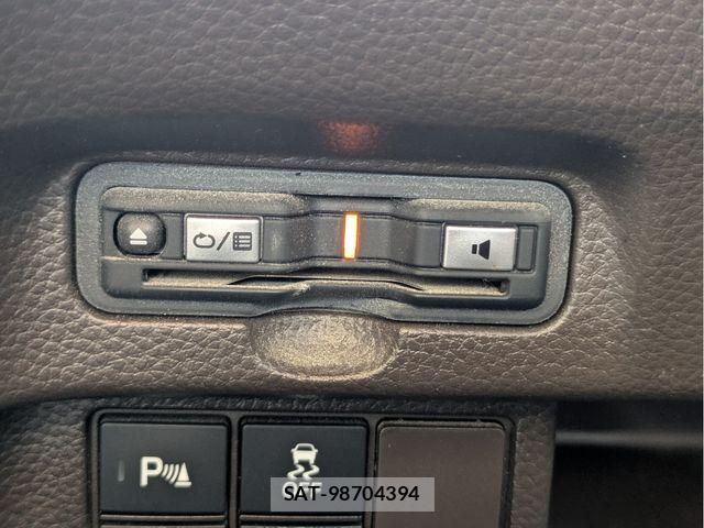 Honda N BOX 2021-05 7393097-8