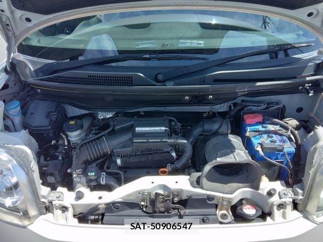 Honda N BOX 2017-06 7393112-18