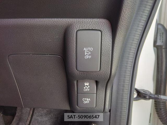 Honda N BOX 2017-06 7393112-25