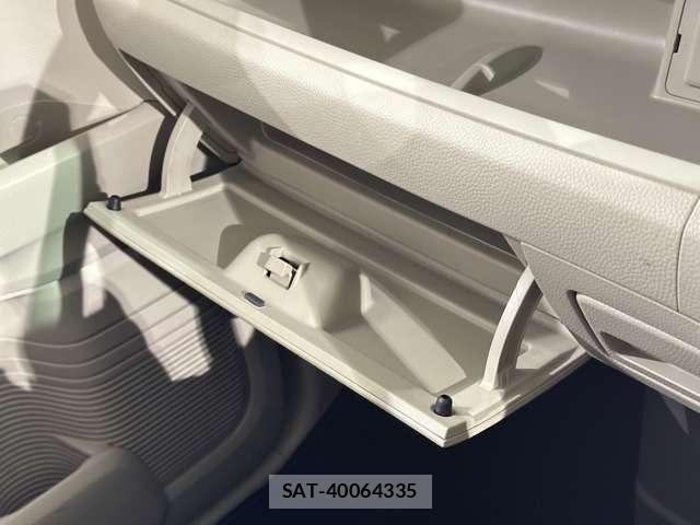 Honda N BOX 2020-05 7393124-21