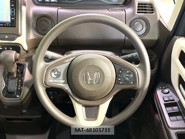 Honda N BOX 2022-11 7393082-10