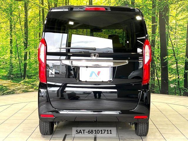 Honda N BOX 2022-11 7393082-14