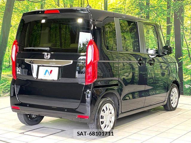 Honda N BOX 2022-11 7393082-16