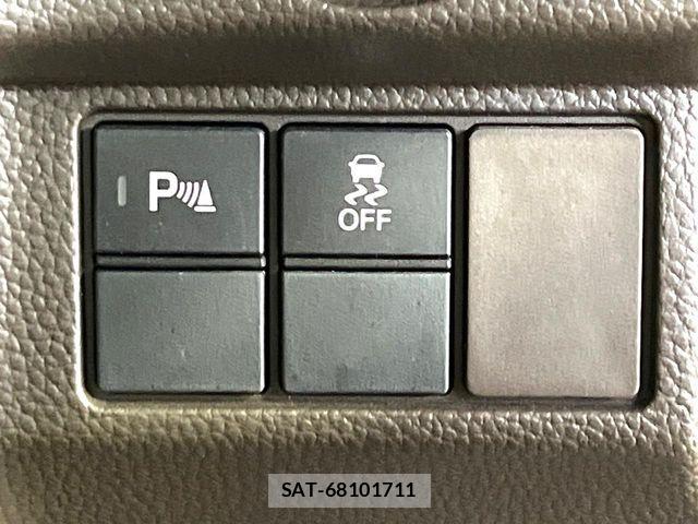 Honda N BOX 2022-11 7393082-6