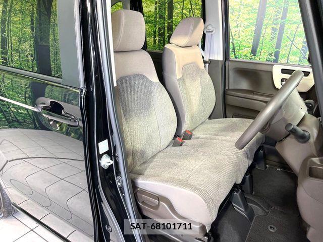Honda N BOX 2022-11 7393082-7