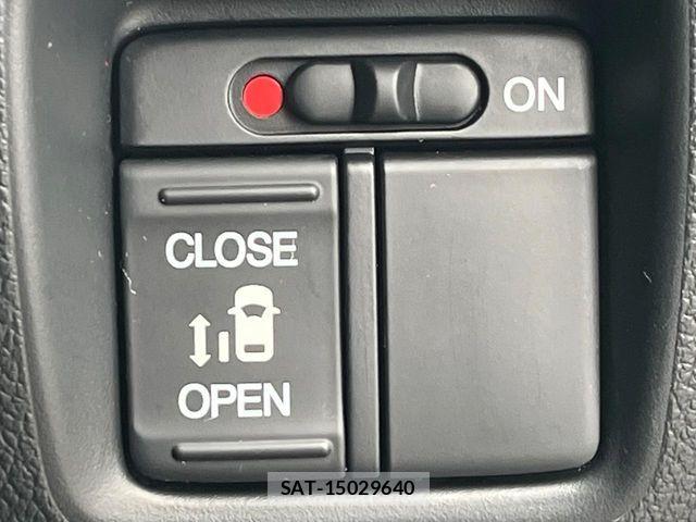 Honda N BOX 2016-03 7393099-3