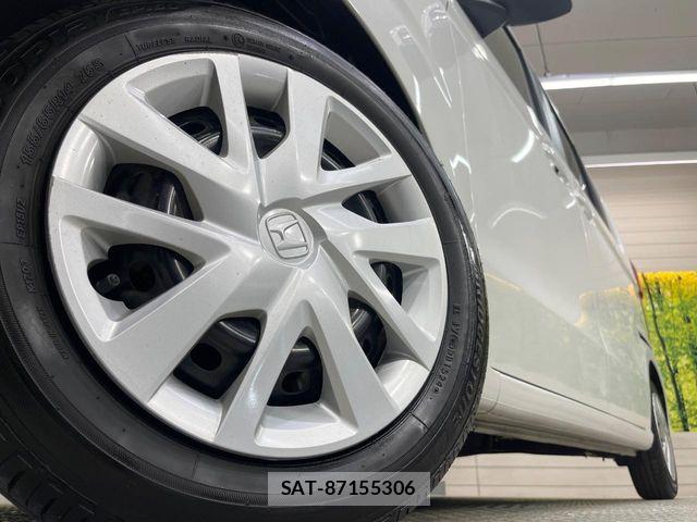 Honda N BOX 2022-04 7456114-12