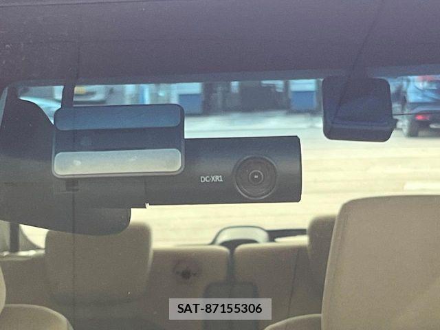 Honda N BOX 2022-04 7456114-4