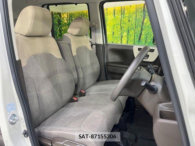 Honda N BOX 2022-04 7456114-7