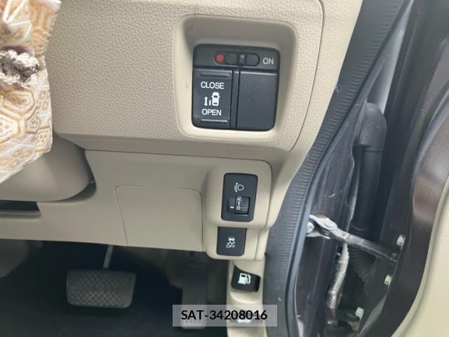 Honda N BOX 2015-10 7456165-16