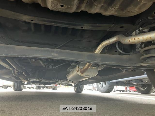 Honda N BOX 2015-10 7456165-8