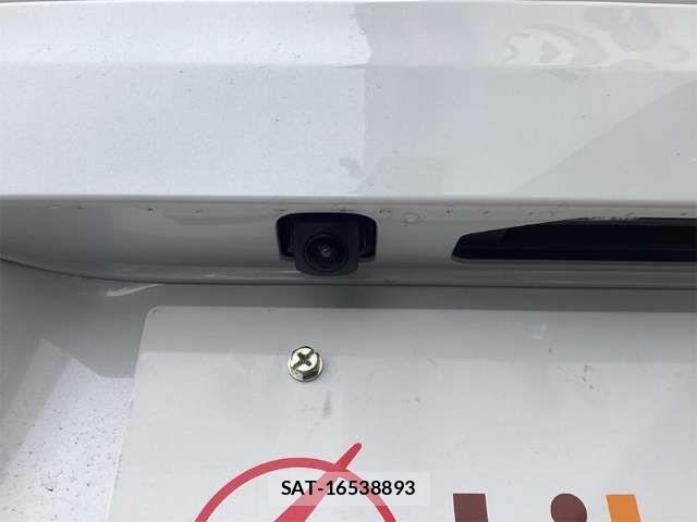 Honda N BOX 2026-04 7456108-19
