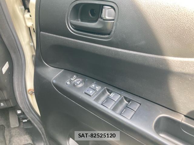 Honda N BOX 2014-01 7456174-13