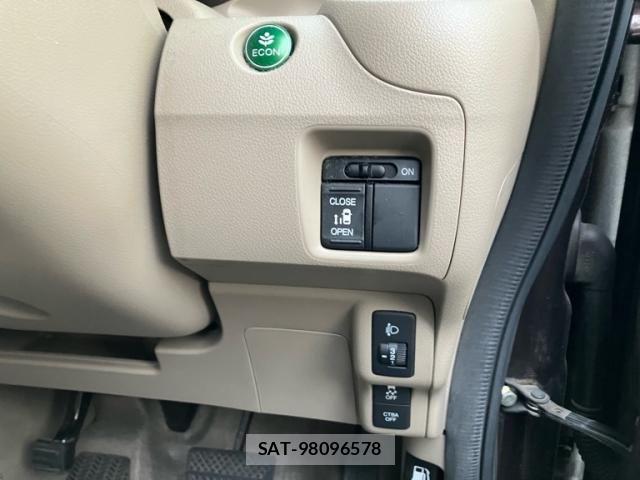 Honda N BOX 2015-07 7456166-13
