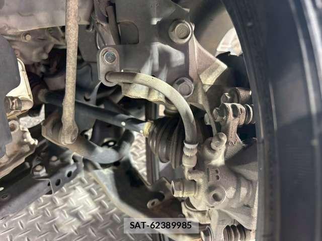 Honda N BOX 2018-02 7456125-14