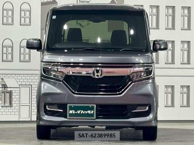 Honda N BOX 2018-02 7456125-1
