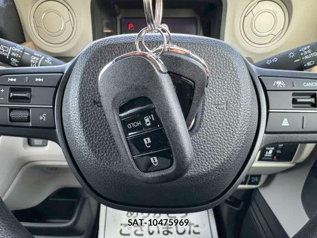 Honda N BOX 2026-02 7456106-18