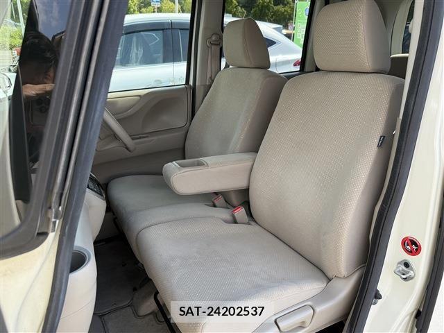 Honda N BOX 2012-06 7456159-16