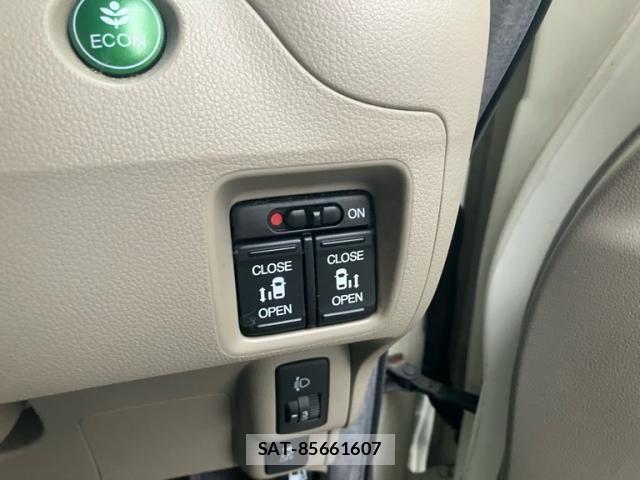 Honda N BOX 2012-12 7456167-18