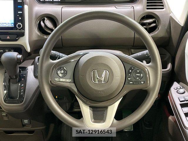 Honda N BOX 2022-06 7456122-11